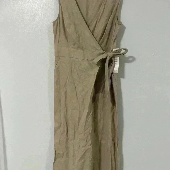 171. Tiana Ladies Khaki Sleeveless Jumper romper - Picture 2 of 5